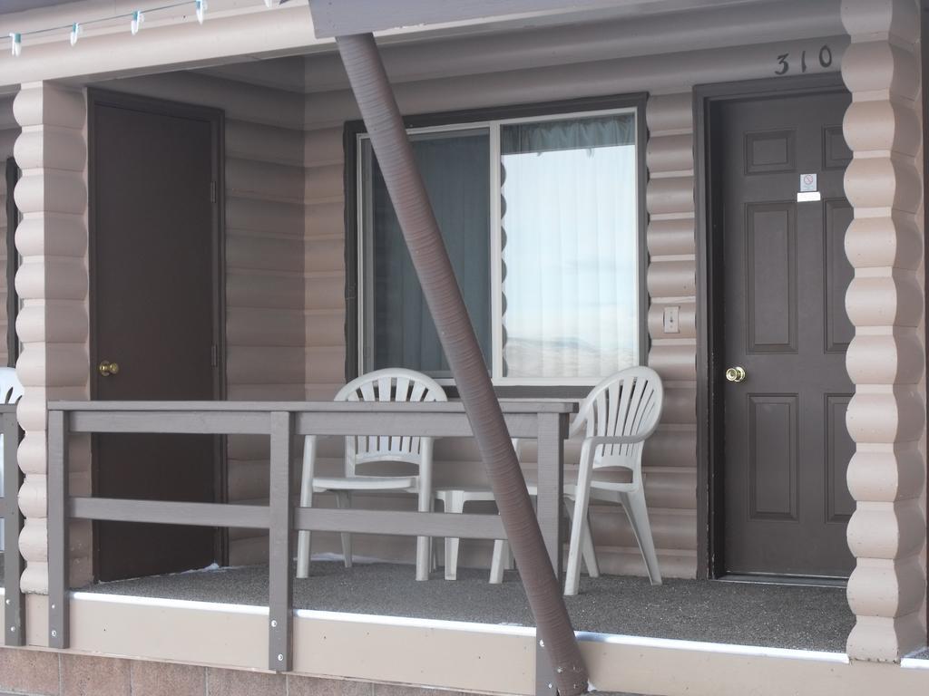 Flaming Gorge Resort Dutch John Habitación foto